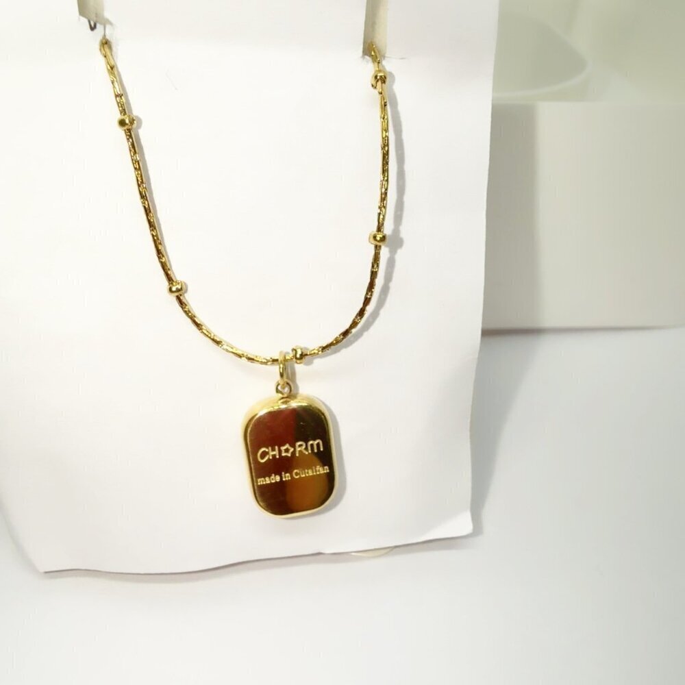 18K Gold Plated Stainless Steel Women's Necklace - Picture 4 of 5